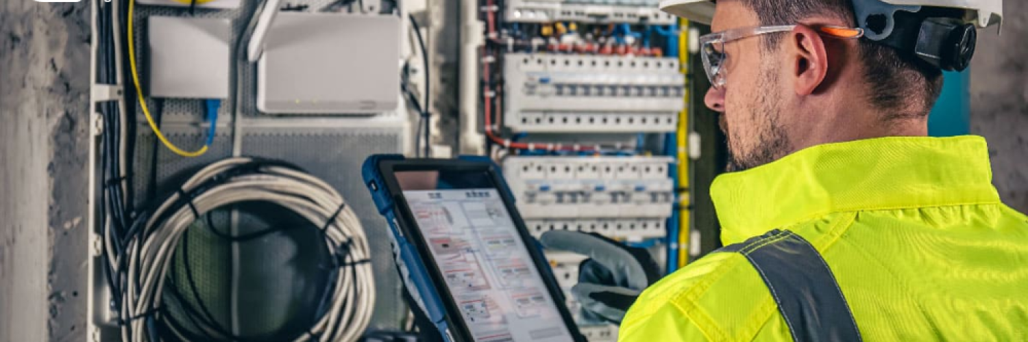 Vida útil de equipos eléctricos: factores técnicos que aceleran su deterioro en entornos industriales